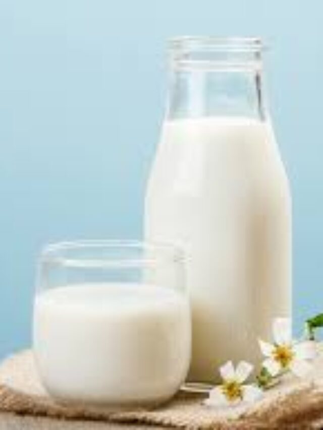 वज़न बढ़ाने के लिए, आपको संतुलित आहार लेना चाहिए और इन चीज़ों का सेवन करना चाहिए: