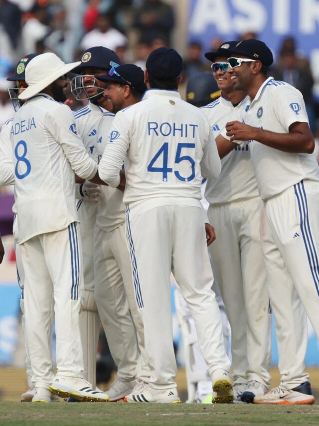 Ind vs Ban: बांग्लादेश के खिलाफ पहले टेस्ट के लिए भारतीय टीम घोषित, इन स्टारों की हुई वापसी, जानें कौन-कौन है टीम में